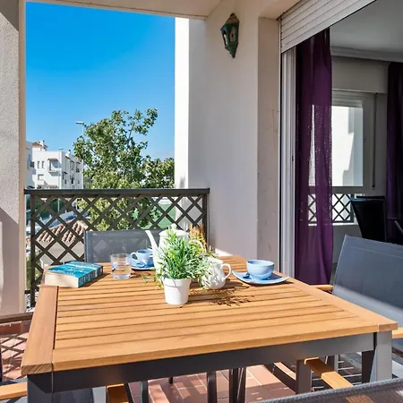 Bright In Puerto Banus Ref M23 Apartment Marbella