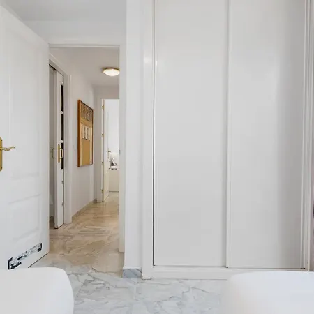 Bright In Puerto Banus Ref M23 Apartment