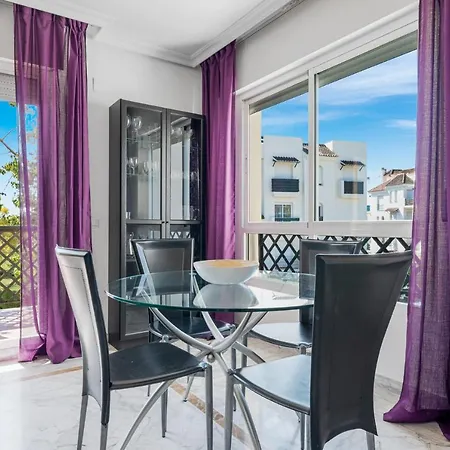 Bright In Puerto Banus Ref M23 Apartment *