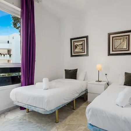 Apartment Bright In Puerto Banus Ref M23 *